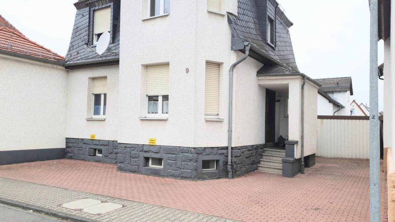Fmi 9 Accommodation Raunheim Eksteriør bilde