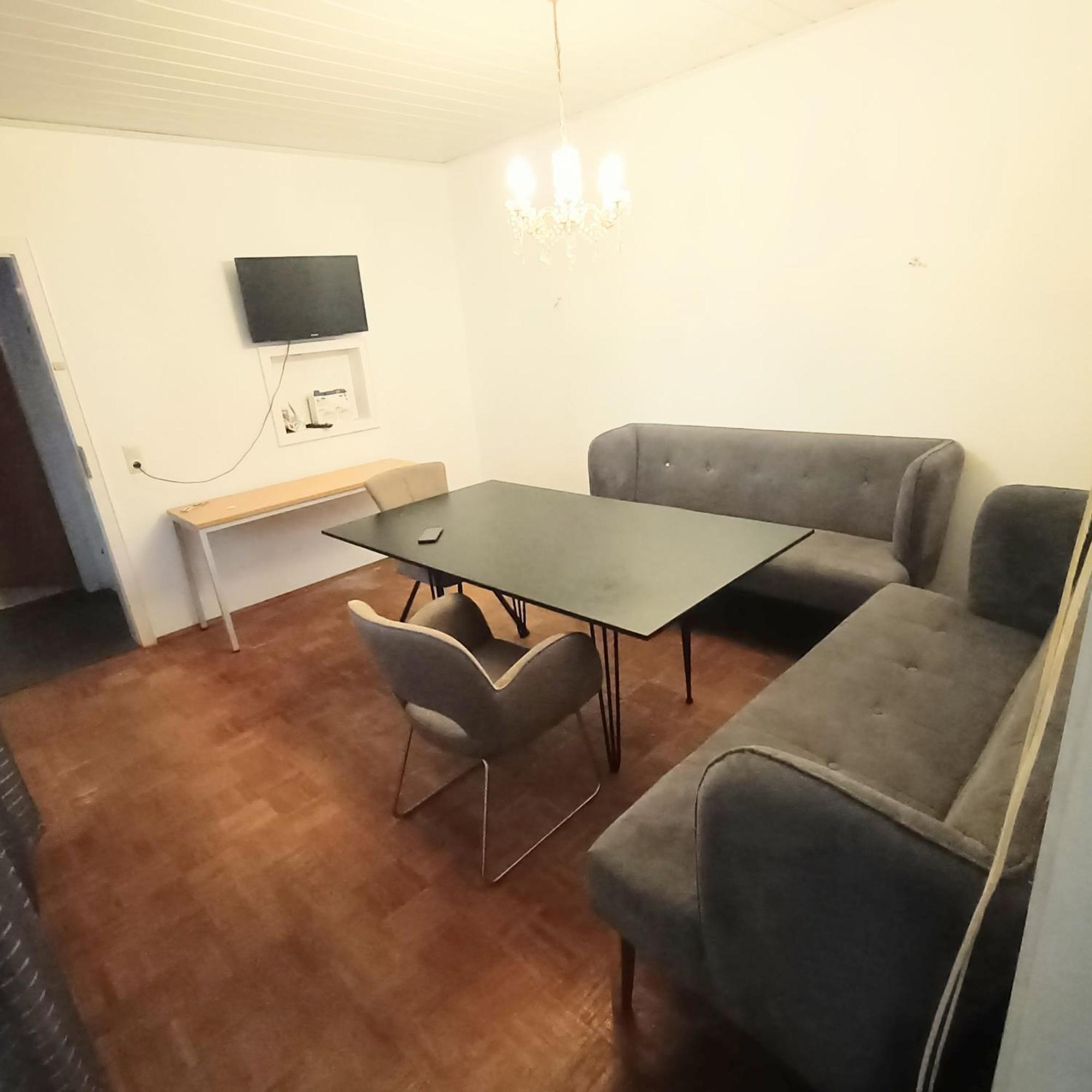 Fmi 9 Accommodation Raunheim Eksteriør bilde